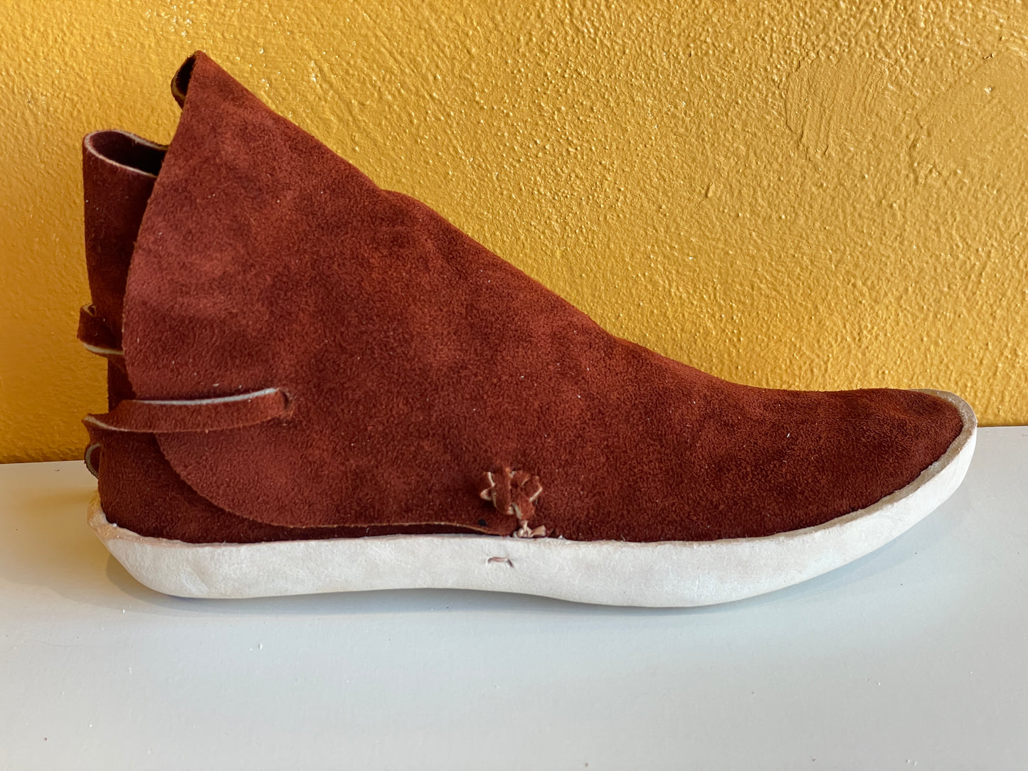 Men's Taos Navajo Style No Button Moccasins W/ Thick sole